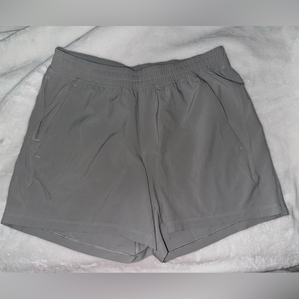 Men’s Lululemon Pace Breaker Linerless Short 5"